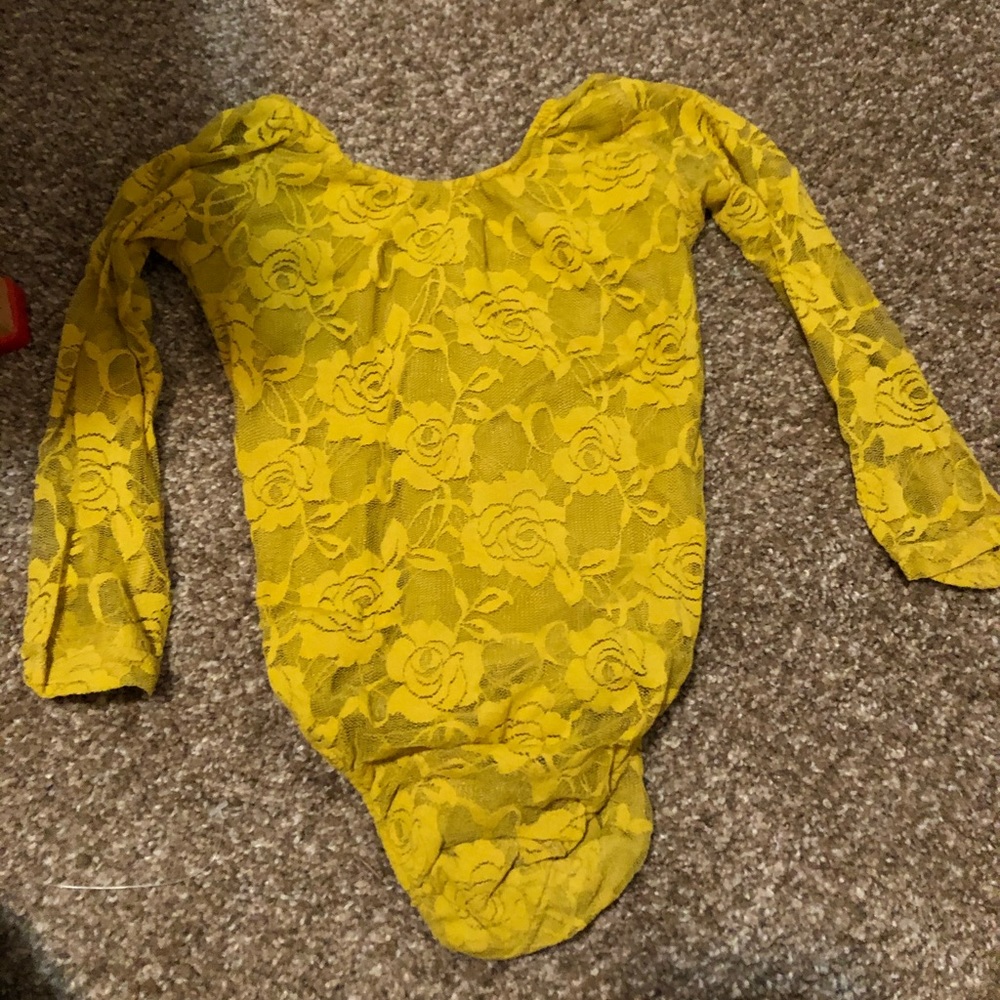Bailey’s Blossoms Lace Leo